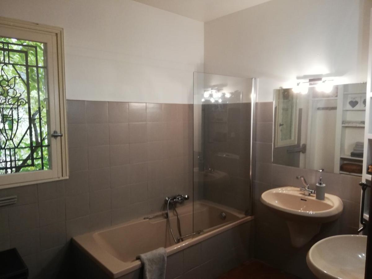 Chambre Lumineuse, Calme Absolu Allauch Exteriör bild