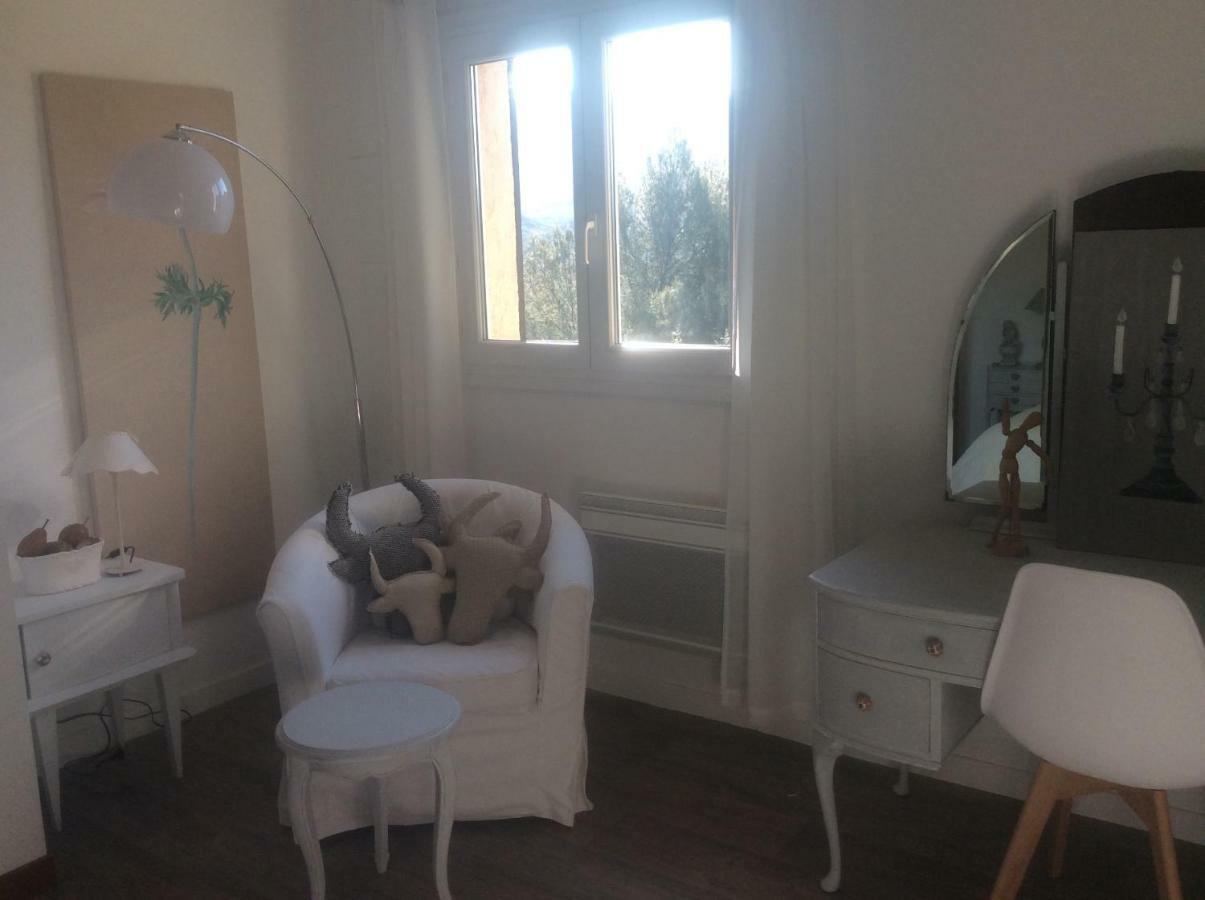 Chambre Lumineuse, Calme Absolu Allauch Exteriör bild